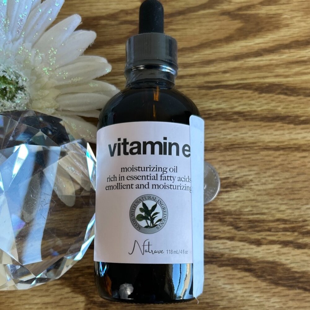 Vitamin E & Lavender Oil For Dry Skin Nourishing Moisturizing Glow Care 4oz